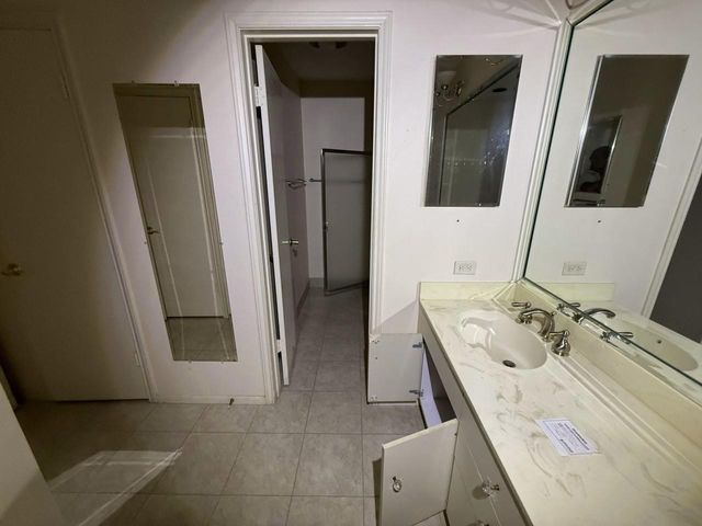 9333 Memorial Drive 412, Houston, TX 77024