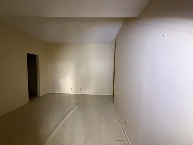 9333 Memorial Drive 412, Houston, TX 77024