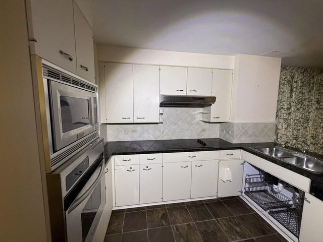 9333 Memorial Drive 412, Houston, TX 77024