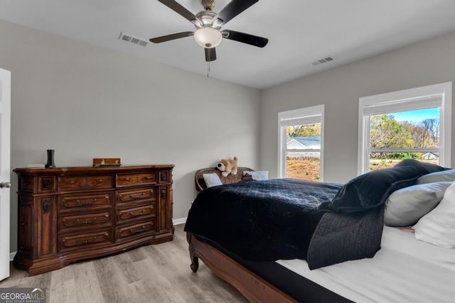 265 Cobb Drive, Royston, GA 30662