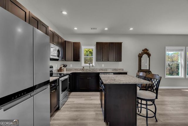 265 Cobb Drive, Royston, GA 30662