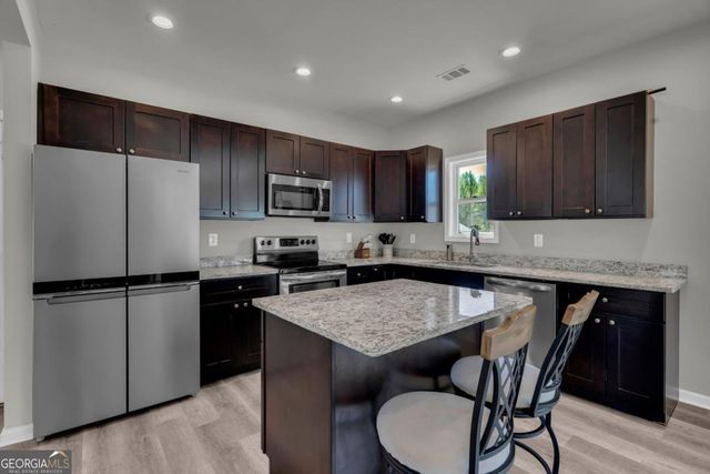 265 Cobb Drive, Royston, GA 30662