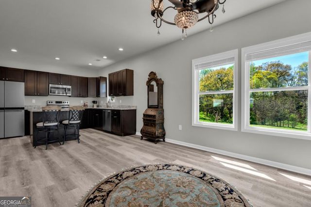 265 Cobb Drive, Royston, GA 30662