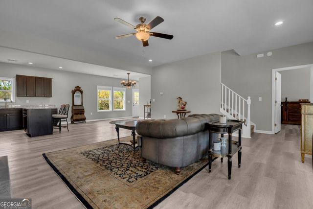 265 Cobb Drive, Royston, GA 30662