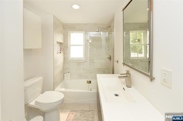 40-05 Brookside Avenue, Fair Lawn, NJ 07410