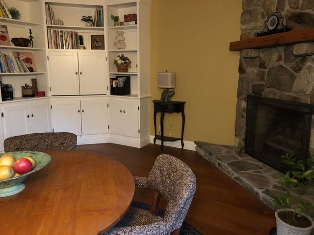 12 Wyndridge Circle, Pelham, NH 03076