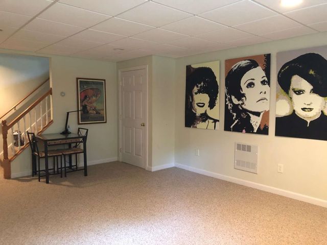 12 Wyndridge Circle, Pelham, NH 03076