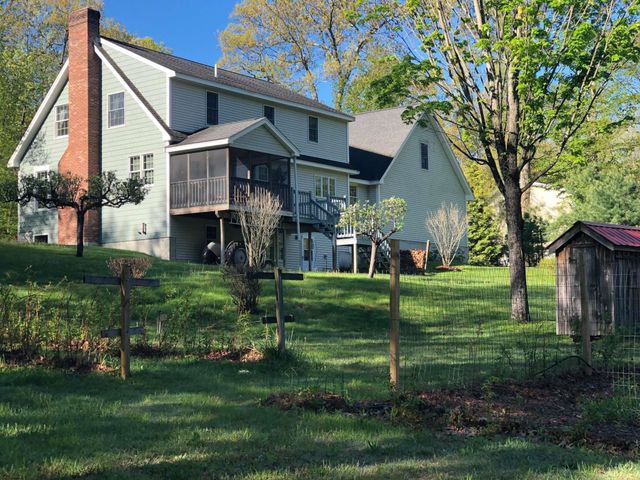 12 Wyndridge Circle, Pelham, NH 03076