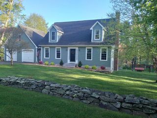 12 Wyndridge Circle, Pelham, NH 03076