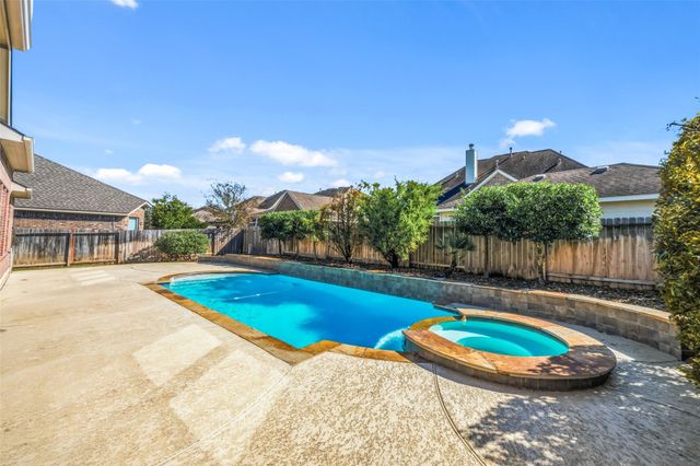 25802 Northcrest Drive, Spring, TX 77389