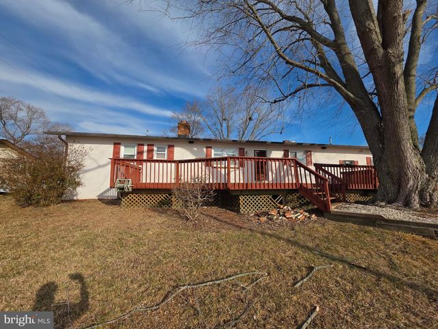 40265 BEACH DR, Mechanicsville, MD 20659