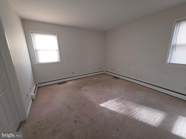 40265 BEACH DR, Mechanicsville, MD 20659