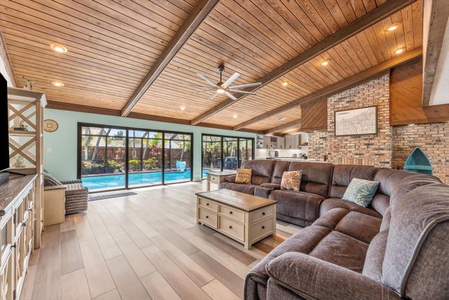 7314 Corkwood Circle, Tamarac, FL 33321