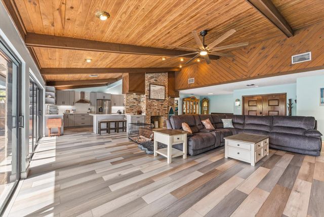 7314 Corkwood Circle, Tamarac, FL 33321