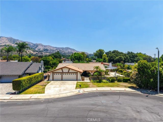 1741 BRANCH OAK Drive, Glendora, CA 91741