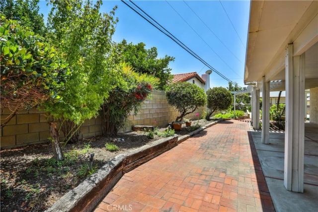 1741 BRANCH OAK Drive, Glendora, CA 91741