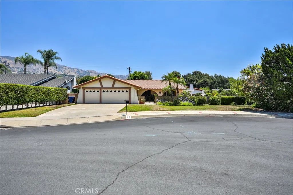 1741 BRANCH OAK Drive, Glendora, CA 91741