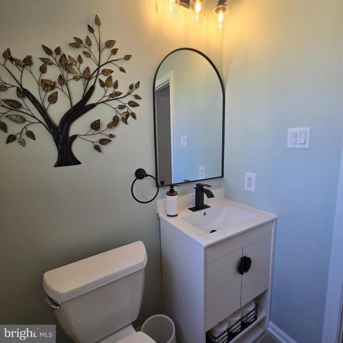 3400 CARRIAGE CT, North Wales, PA 19454