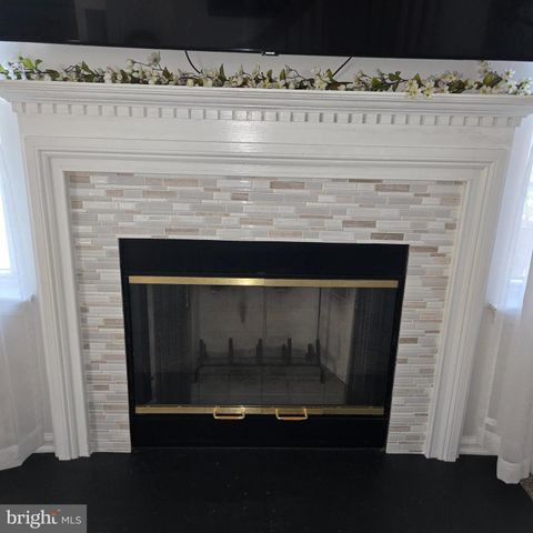 3400 CARRIAGE CT, North Wales, PA 19454