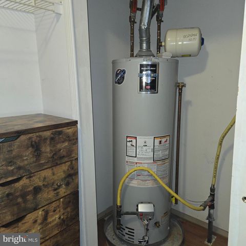 3400 CARRIAGE CT, North Wales, PA 19454