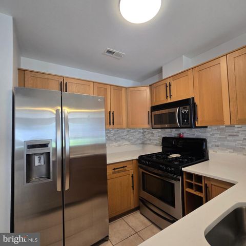 3400 CARRIAGE CT, North Wales, PA 19454