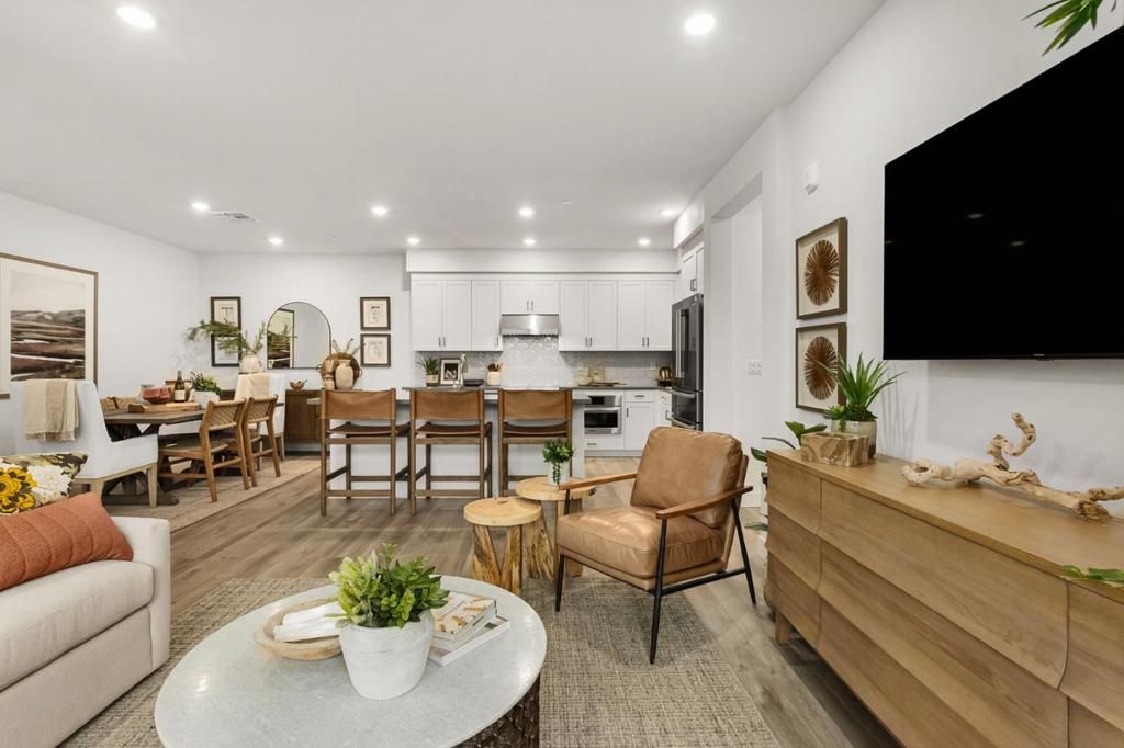 Image 4 of property listing at 1303 Besra Terrace 6, Sunnyvale, CA 94087