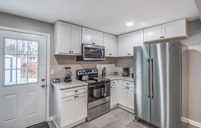 1277 WELLSVILLE RD, Memphis, TN 38117