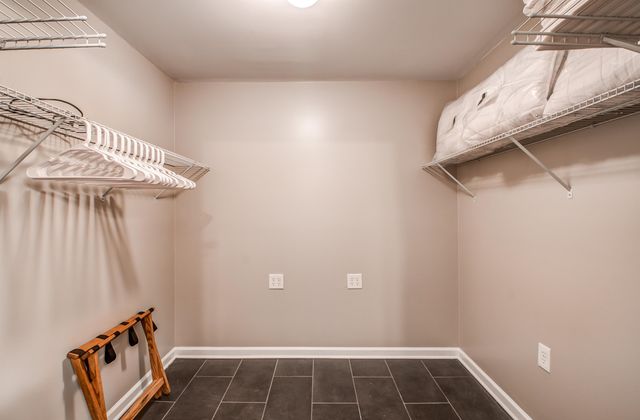 1277 WELLSVILLE RD, Memphis, TN 38117