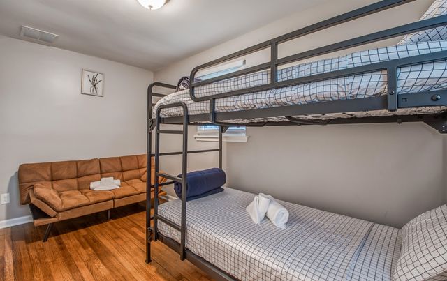 1277 WELLSVILLE RD, Memphis, TN 38117