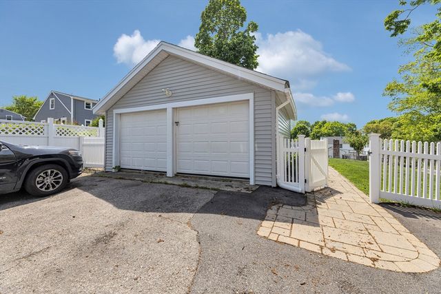 71 Neponset Ave 1, Boston, MA 02136