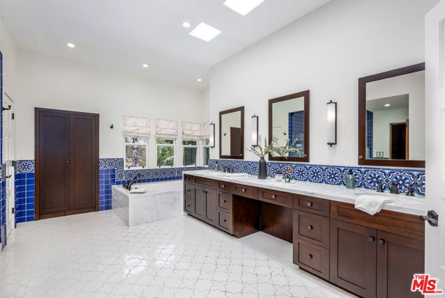 26743 Via Linda Street, Malibu, CA 90265