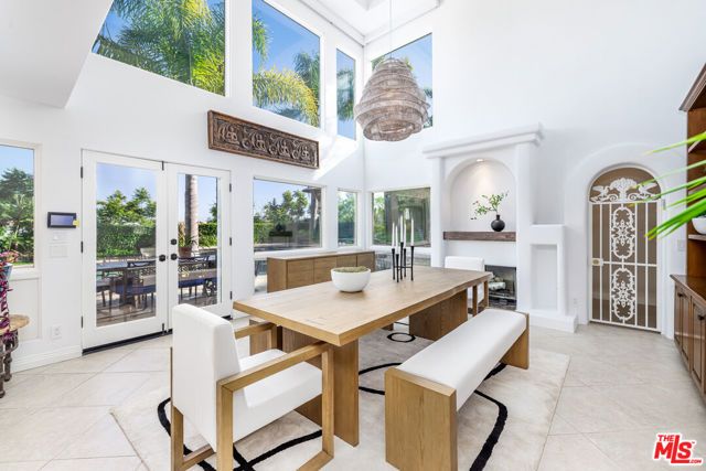 26743 Via Linda Street, Malibu, CA 90265