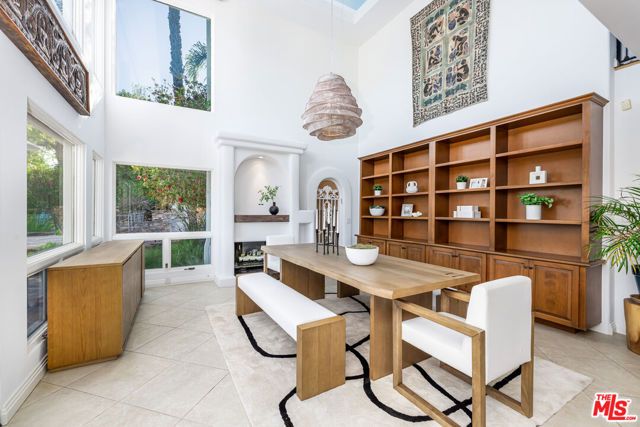 26743 Via Linda Street, Malibu, CA 90265