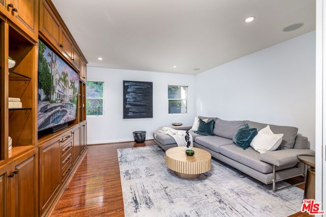 26743 Via Linda Street, Malibu, CA 90265