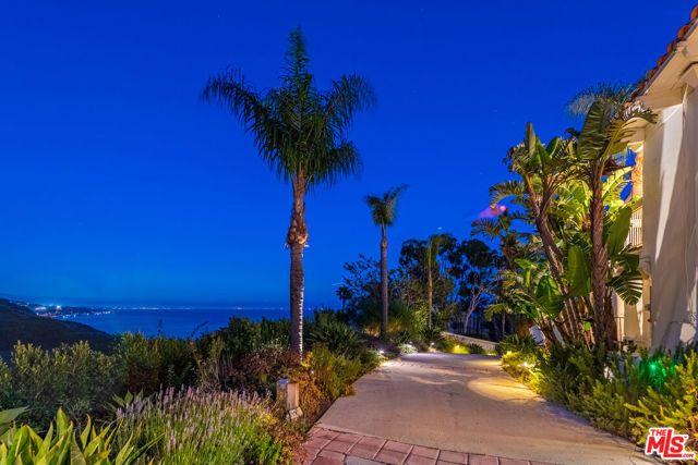 26743 Via Linda Street, Malibu, CA 90265