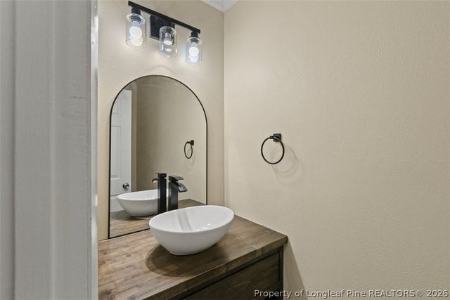 5800 Valhalla Court, Fayetteville, NC 28304