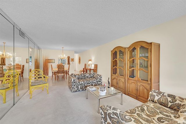 3101 Portofino Point D1, Coconut Creek, FL 33066