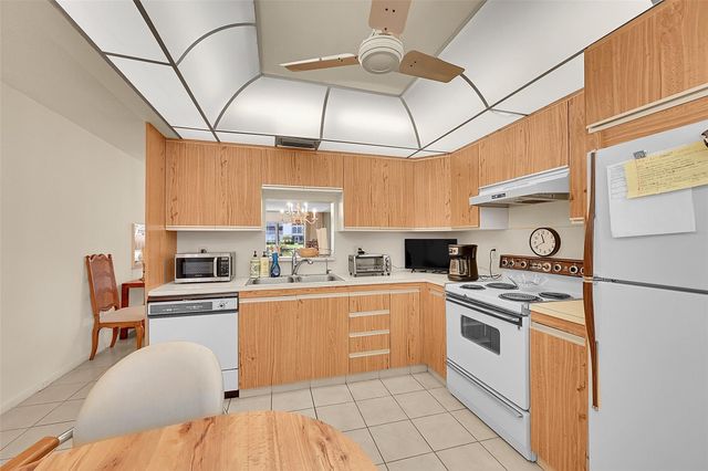 3101 Portofino Point D1, Coconut Creek, FL 33066