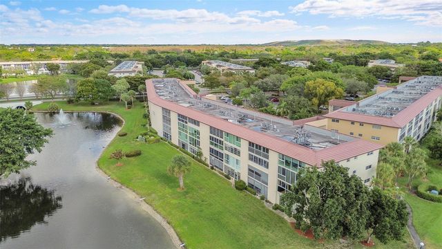 3101 Portofino Point D1, Coconut Creek, FL 33066