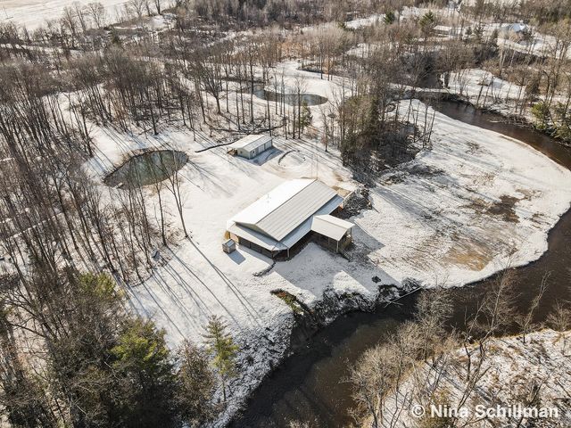 19550 Washington Road, Aetna Twp, MI 49336