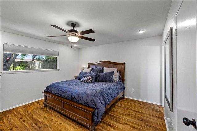 205 W Vaughn Lane, Deer Park, TX 77536