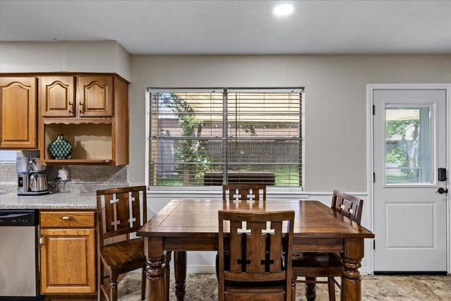 205 W Vaughn Lane, Deer Park, TX 77536