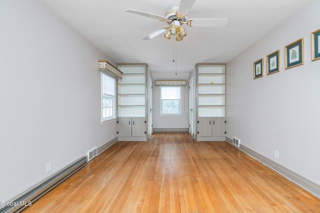 7 Clarendon Road, Albany, NY 12203