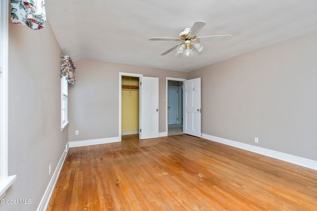 7 Clarendon Road, Albany, NY 12203