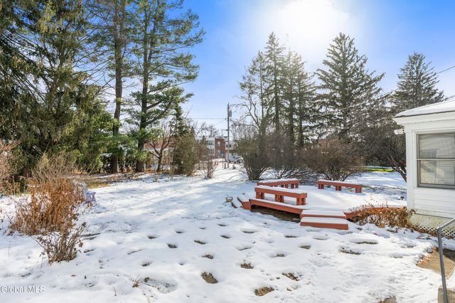 7 Clarendon Road, Albany, NY 12203