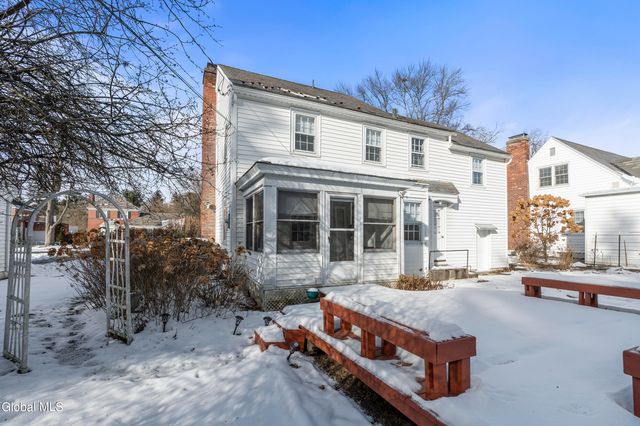 7 Clarendon Road, Albany, NY 12203