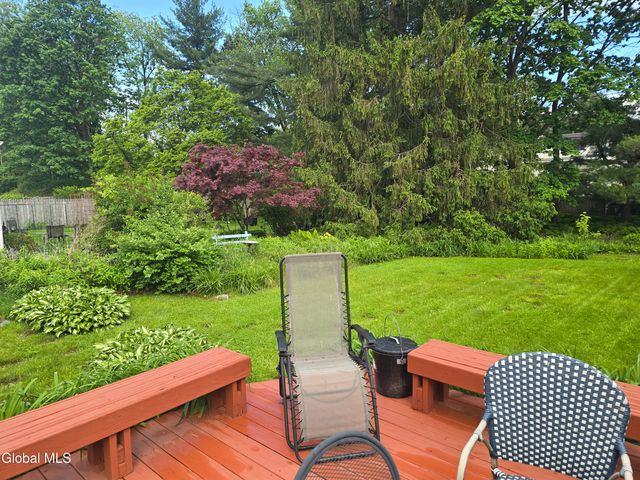 7 Clarendon Road, Albany, NY 12203