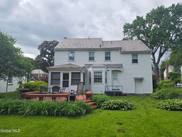 7 Clarendon Road, Albany, NY 12203