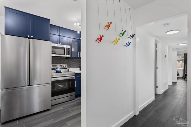 204 Fairfax Dr, Pensacola, FL 32503