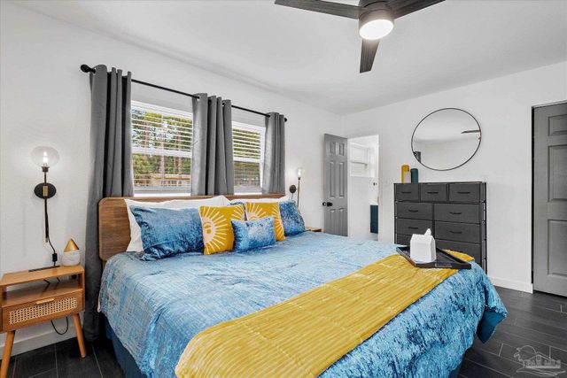 204 Fairfax Dr, Pensacola, FL 32503